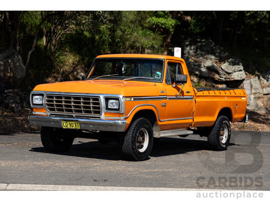 1/1979 Ford F100 Custom (4x4) Utility Tangerine Orange V8 5.8L