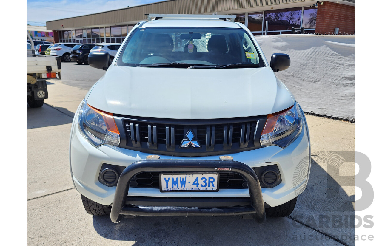 8/2017 Mitsubishi Triton GLX (4x4) MQ MY17 Dual Cab Utility White 2.4L