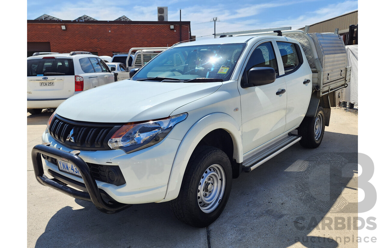 8/2017 Mitsubishi Triton GLX (4x4) MQ MY17 Dual Cab Utility White 2.4L