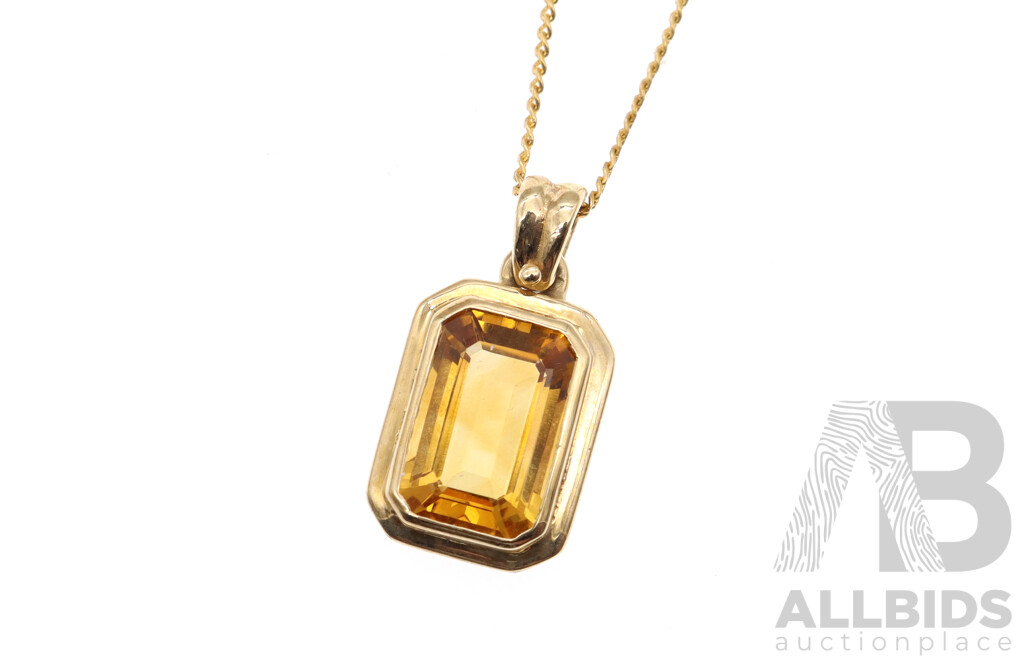 9ct Citrine Pendant, 22mm Long, 2.97 Grams