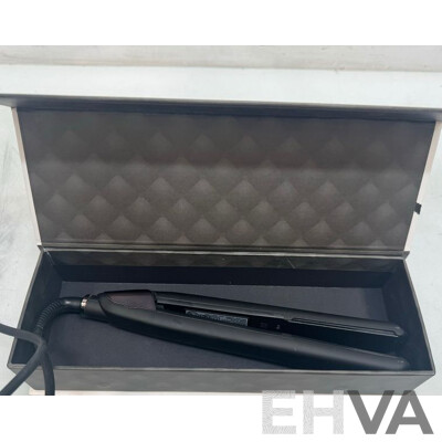 Models Prefer Professional Hair Straightener