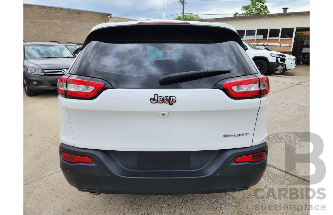 10/2016 Jeep Cherokee Sport (4x2) KL MY16 4d Wagon White 2.4L