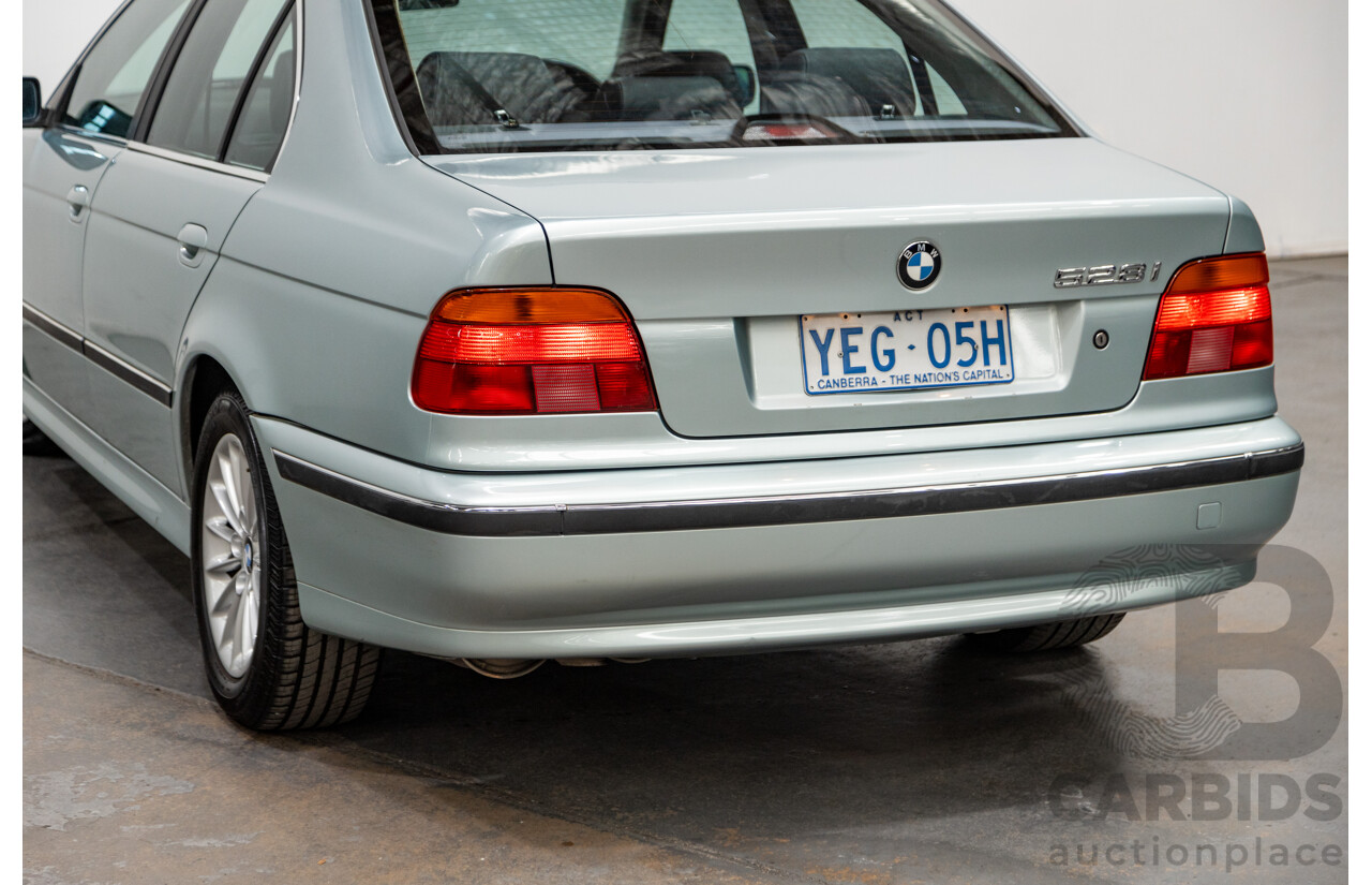 7/1999 BMW 528i E39 4d Sedan Glacier Green 2.8L