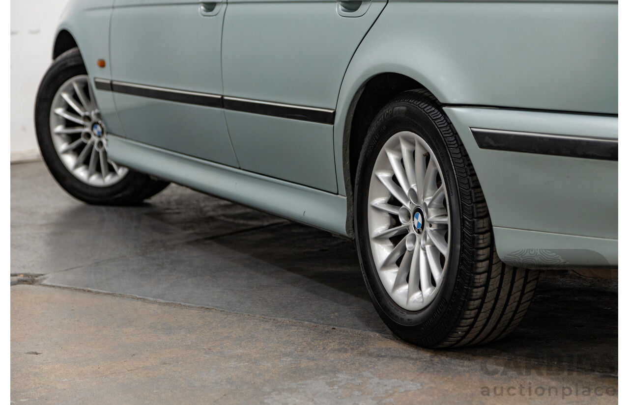 7/1999 BMW 528i E39 4d Sedan Glacier Green 2.8L