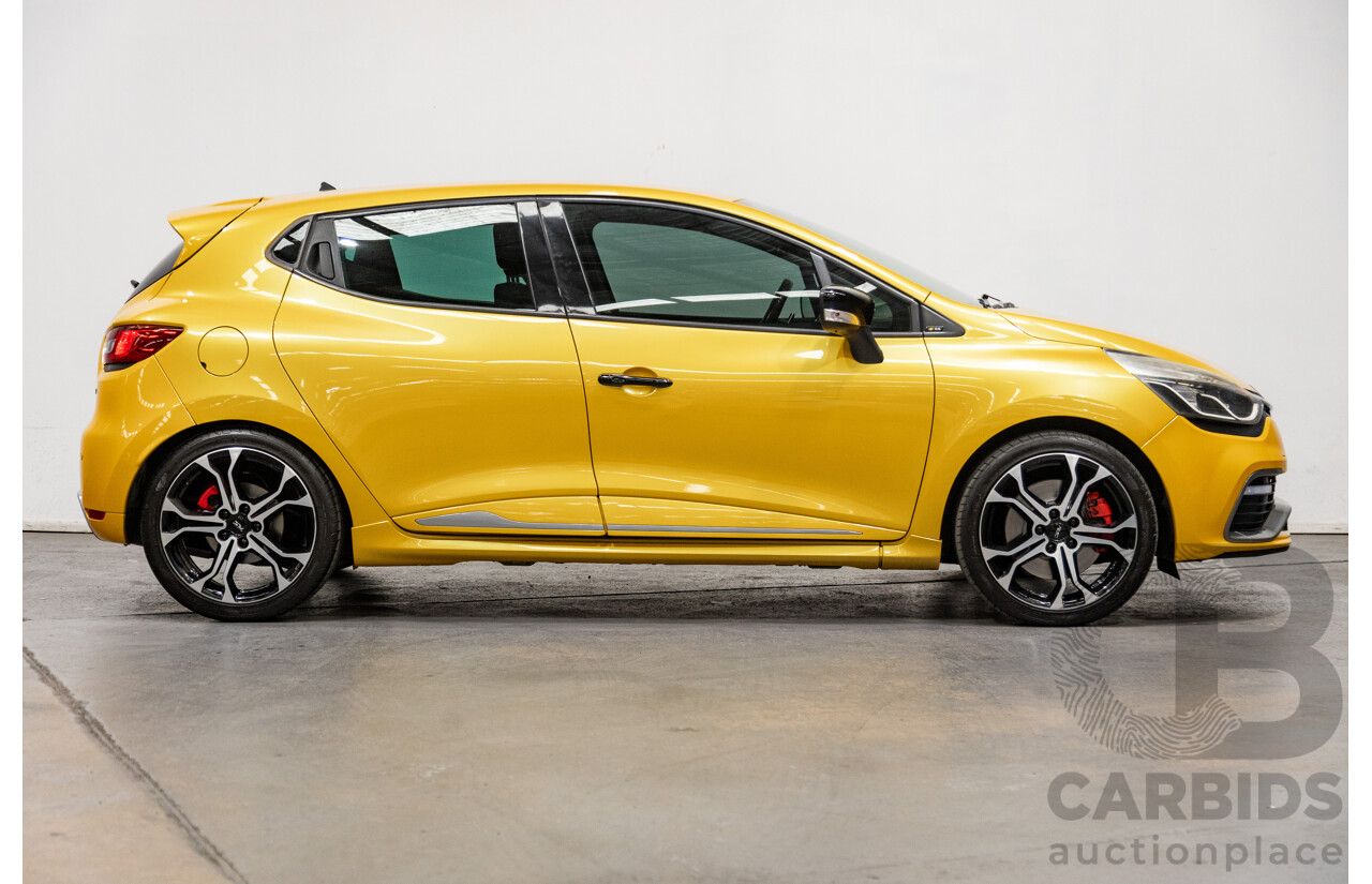 9/2015 Renault Clio RS 200 CUP X98 5d Hatchback Liquid Yellow Metallic Turbo 1.6L