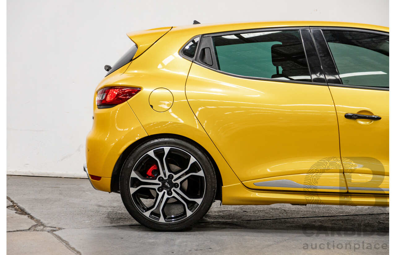 9/2015 Renault Clio RS 200 CUP X98 5d Hatchback Liquid Yellow Metallic Turbo 1.6L