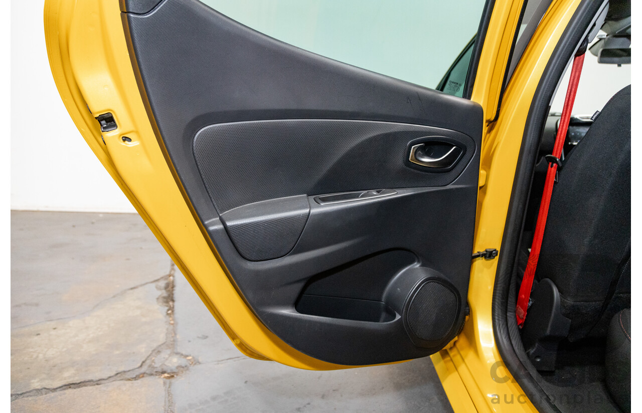 9/2015 Renault Clio RS 200 CUP X98 5d Hatchback Liquid Yellow Metallic Turbo 1.6L