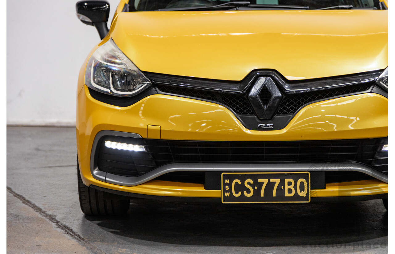 9/2015 Renault Clio RS 200 CUP X98 5d Hatchback Liquid Yellow Metallic Turbo 1.6L