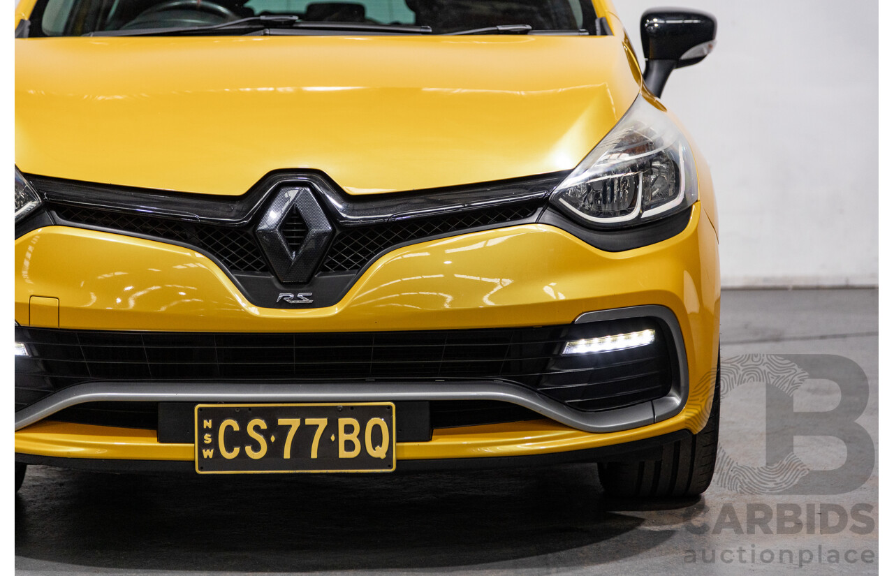 9/2015 Renault Clio RS 200 CUP X98 5d Hatchback Liquid Yellow Metallic Turbo 1.6L