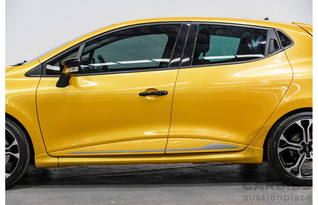 9/2015 Renault Clio RS 200 CUP X98 5d Hatchback Liquid Yellow Metallic Turbo 1.6L