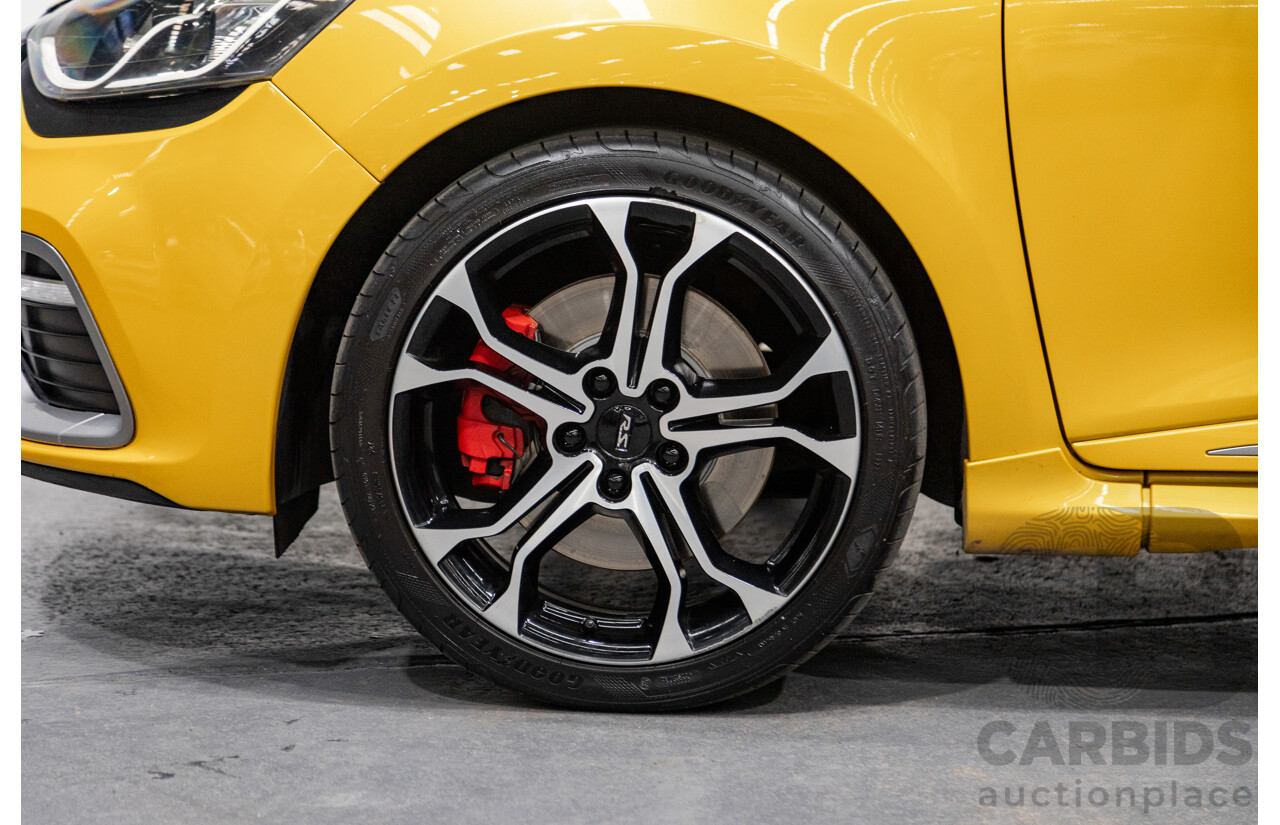 9/2015 Renault Clio RS 200 CUP X98 5d Hatchback Liquid Yellow Metallic Turbo 1.6L