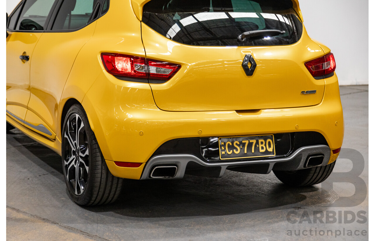 9/2015 Renault Clio RS 200 CUP X98 5d Hatchback Liquid Yellow Metallic Turbo 1.6L