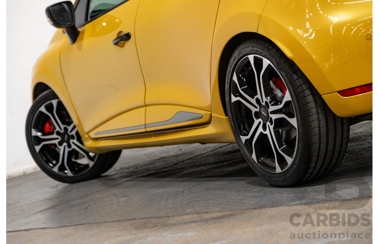 9/2015 Renault Clio RS 200 CUP X98 5d Hatchback Liquid Yellow Metallic Turbo 1.6L
