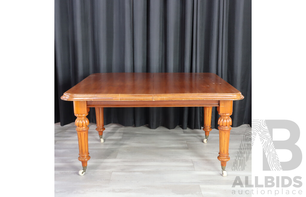 Extendable Mahogany Dining Table