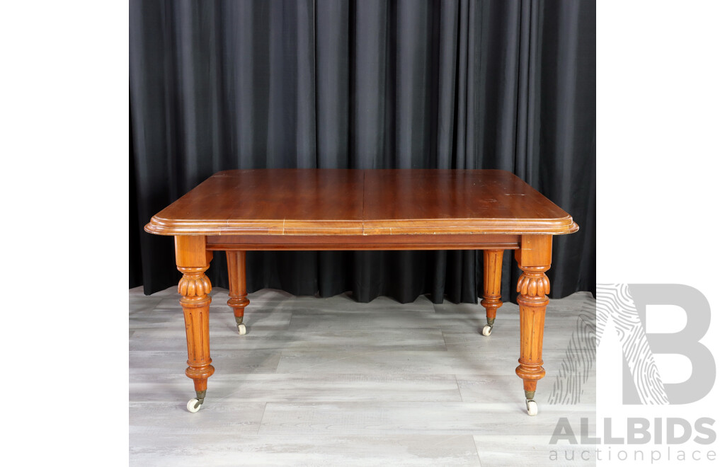 Extendable Mahogany Dining Table