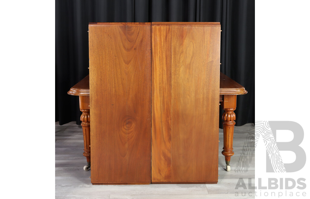 Extendable Mahogany Dining Table