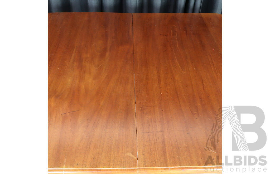 Extendable Mahogany Dining Table