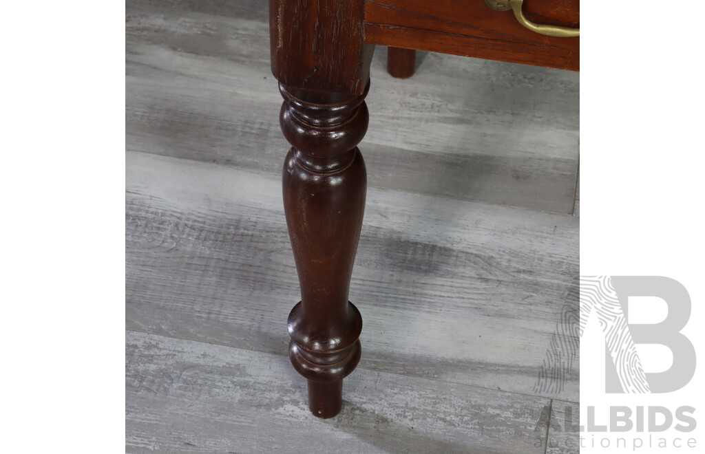 Victorian Mahogany Leather Topped Writing Desk