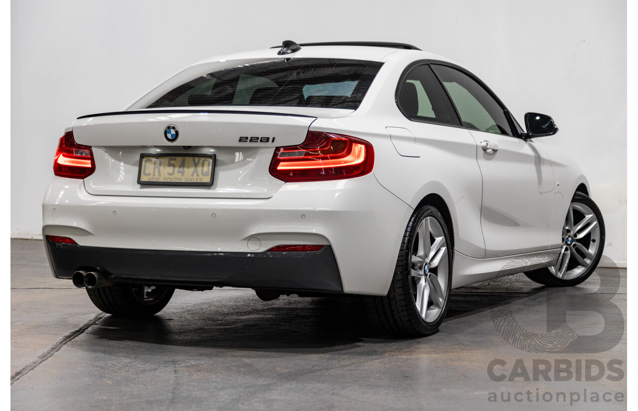 1/2015 BMW 228i M-Sport F22 MY15 2d Coupe Alpine White Turbo 2.0L