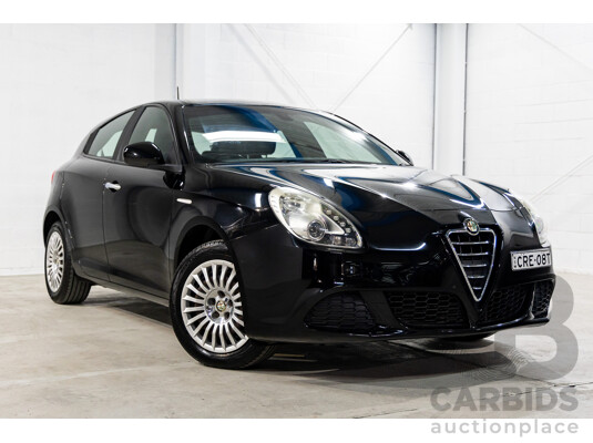 9/2013 Alfa Romeo Giulietta 1.4 5d Hatchback Alfa Black Turbo 1.4L