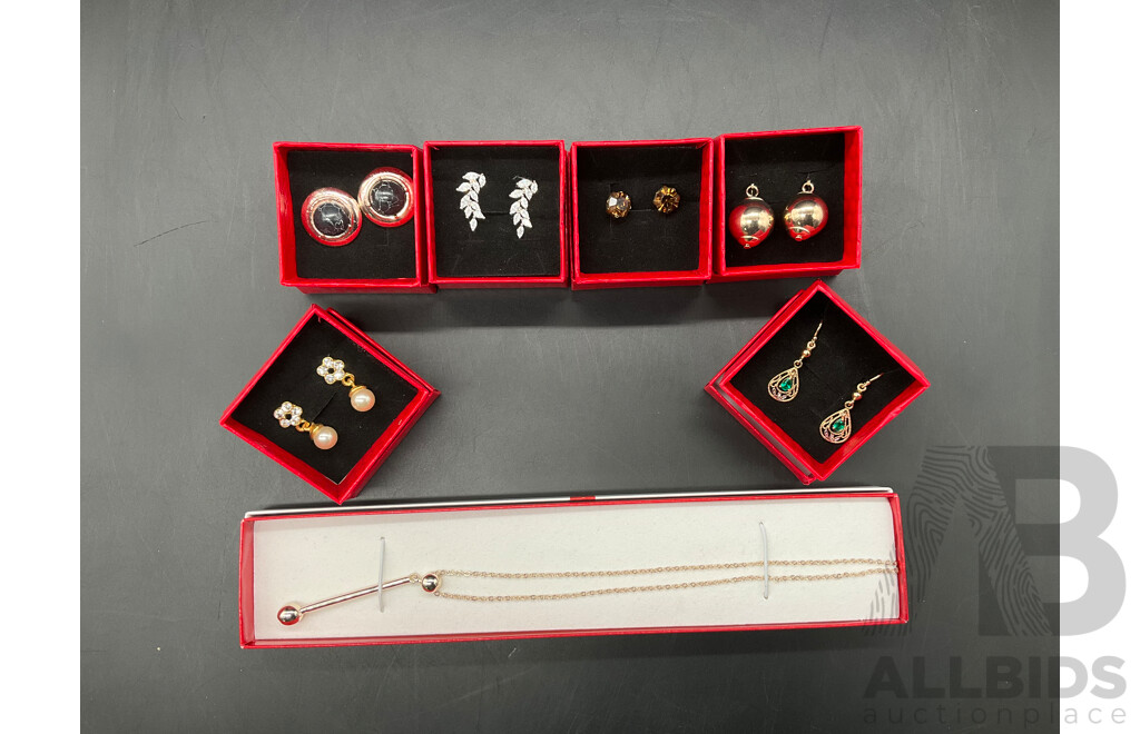 Costume Jewellery Collection Including 6 Earrings and Necklace