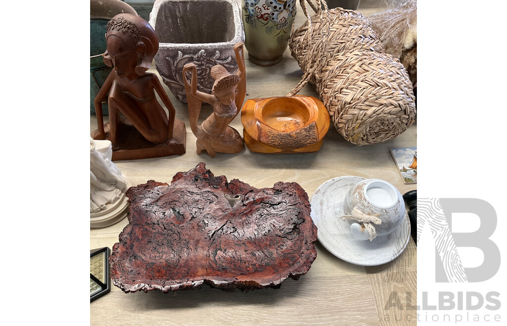 Assorted of Decorative Homeware and Pottery