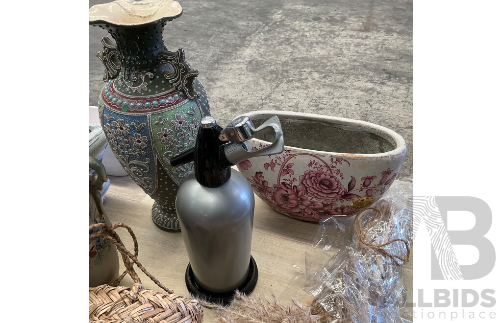 Assorted of Decorative Homeware and Pottery