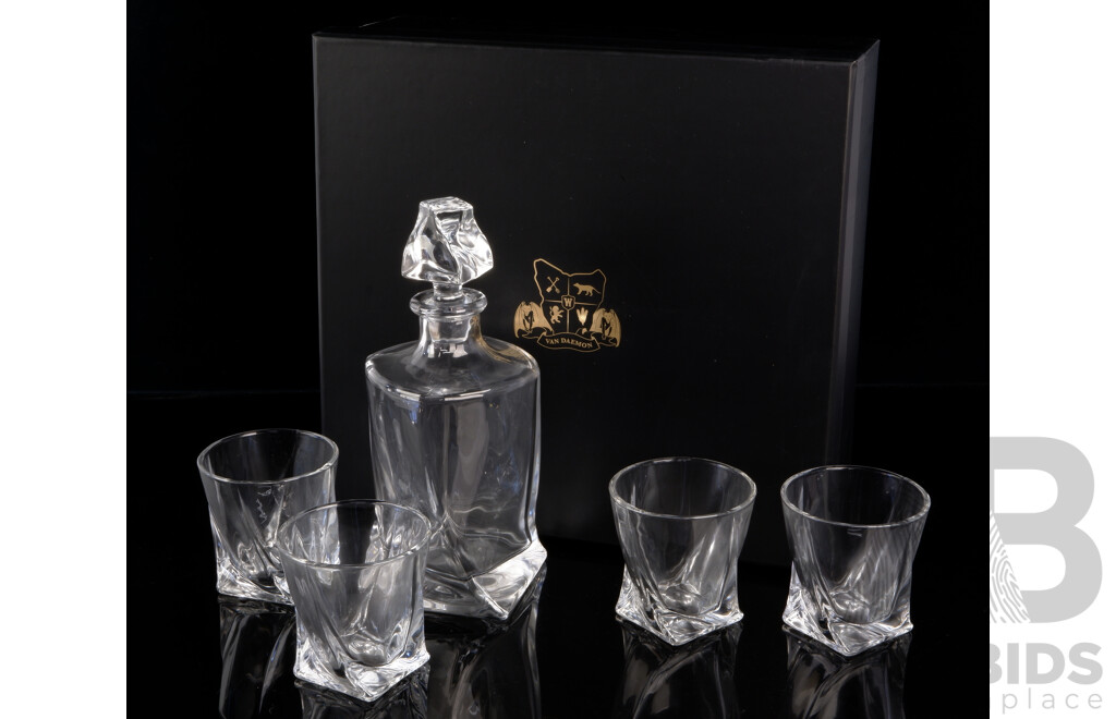 Contemporary Van Daemon Heavy Glass Decanter and Stopper with Four Matching Tumblers in Original Box