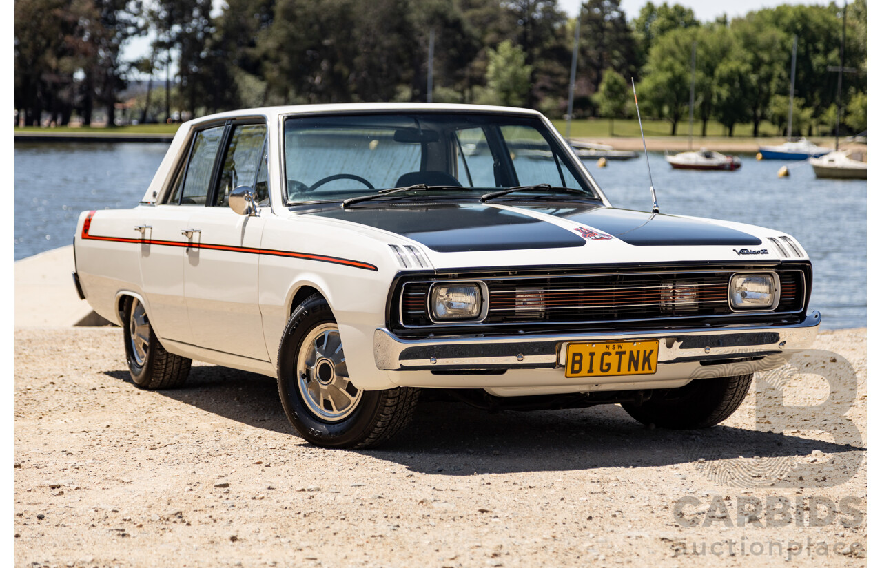 08/1970 Valiant VG Pacer E34 Bathurst Big Tank (Track Pack) 4d Sedan White 245ci Hemi 4.0L