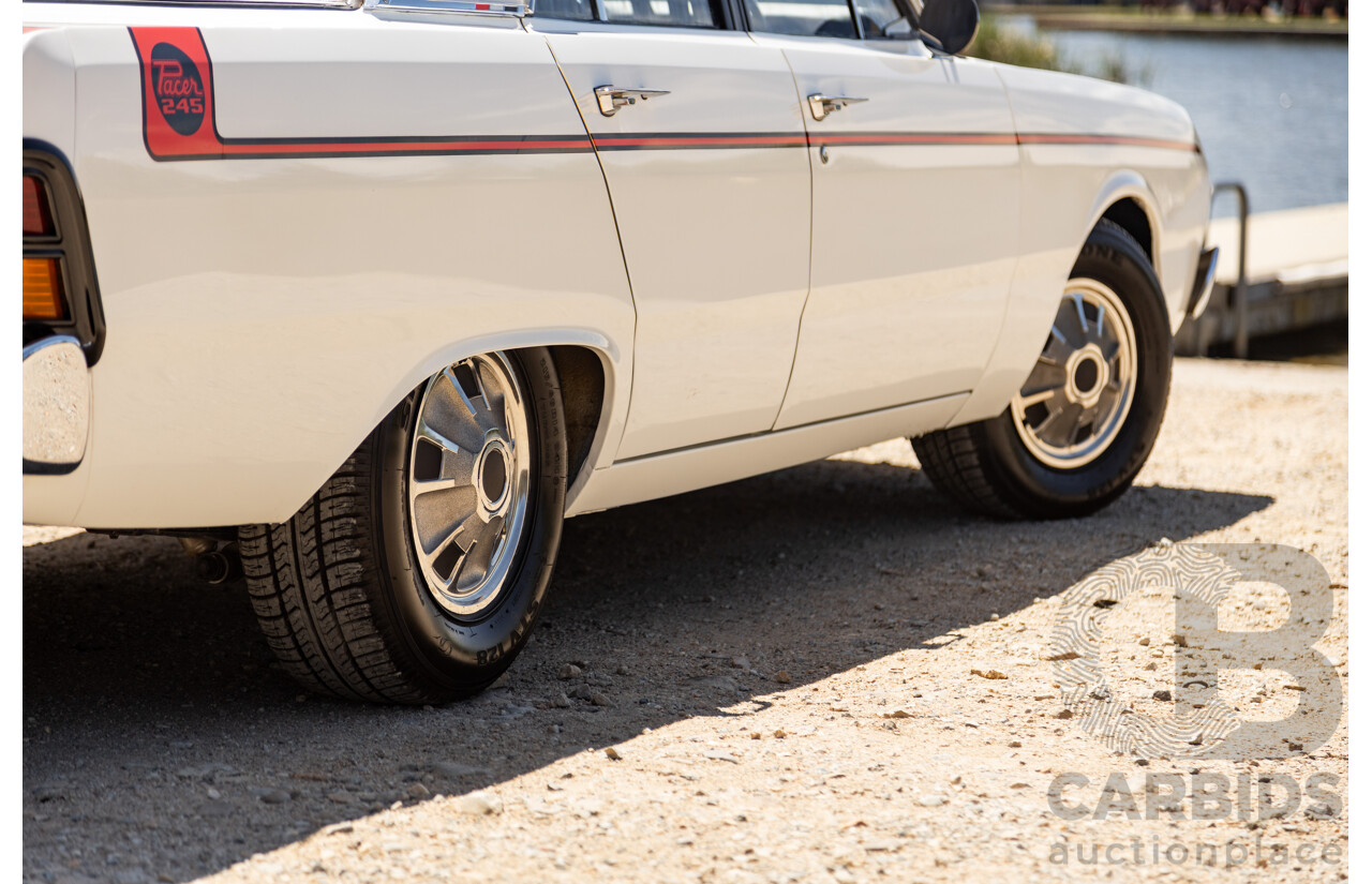 08/1970 Valiant VG Pacer E34 Bathurst Big Tank (Track Pack) 4d Sedan White 245ci Hemi 4.0L