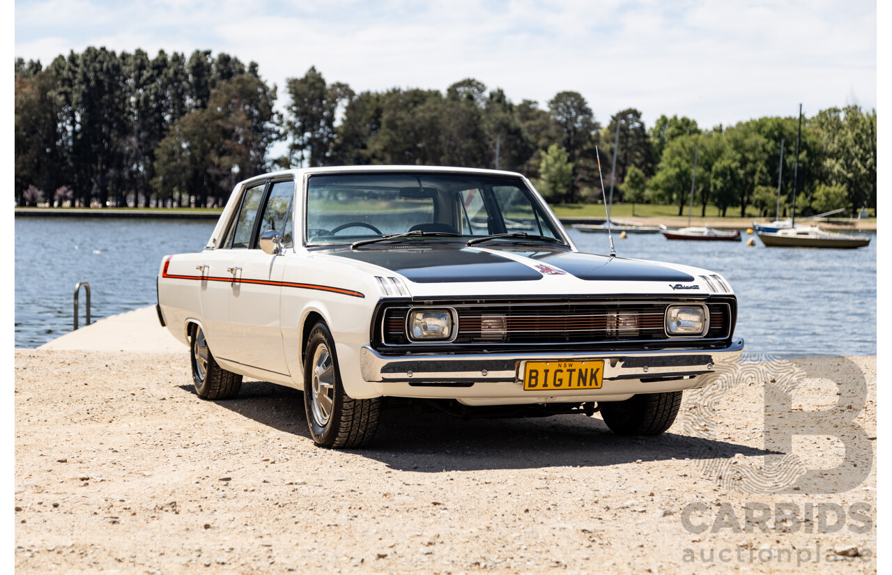 08/1970 Valiant VG Pacer E34 Bathurst Big Tank (Track Pack) 4d Sedan White 245ci Hemi 4.0L