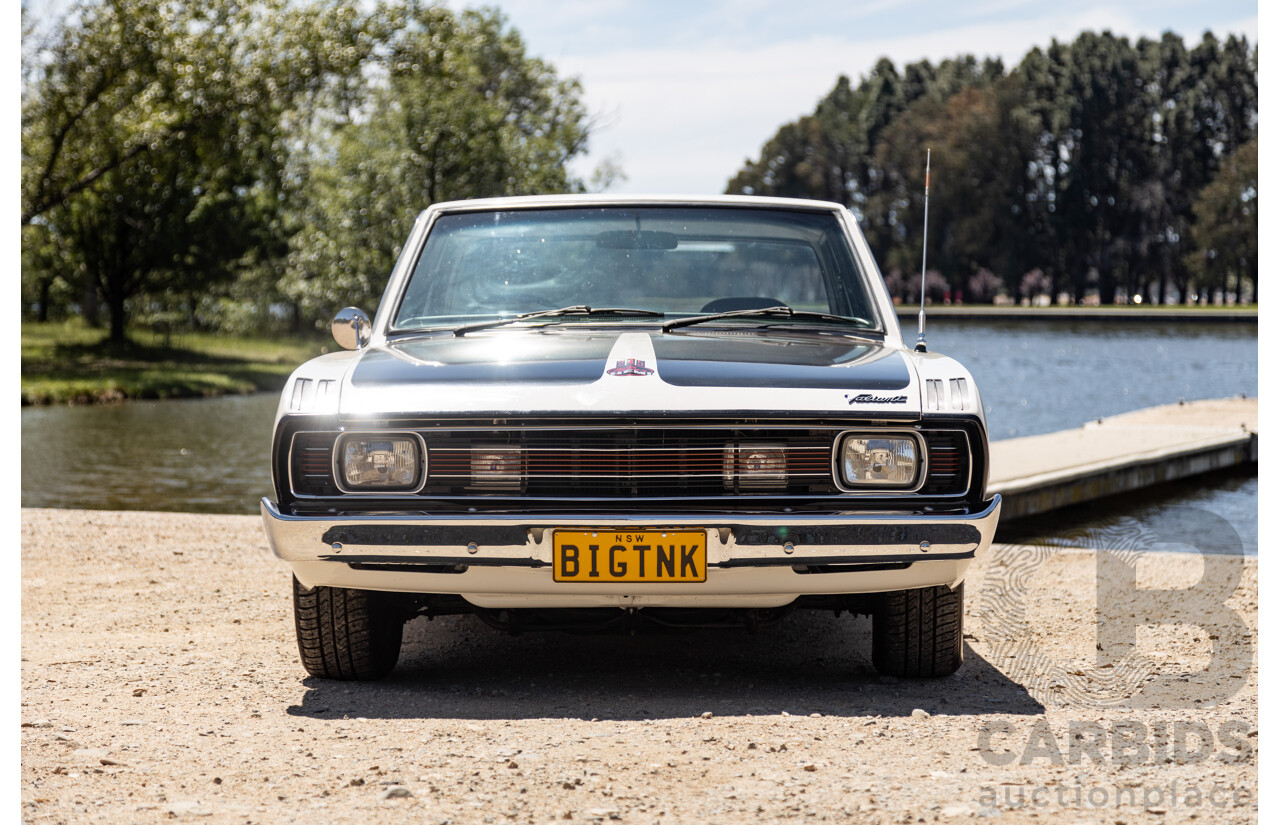 08/1970 Valiant VG Pacer E34 Bathurst Big Tank (Track Pack) 4d Sedan White 245ci Hemi 4.0L