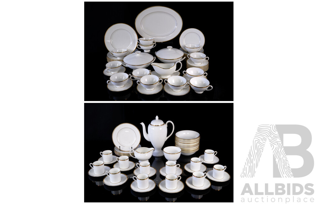 Wedgwood Porcelain 94 Piece Dinner Service in California Pattern