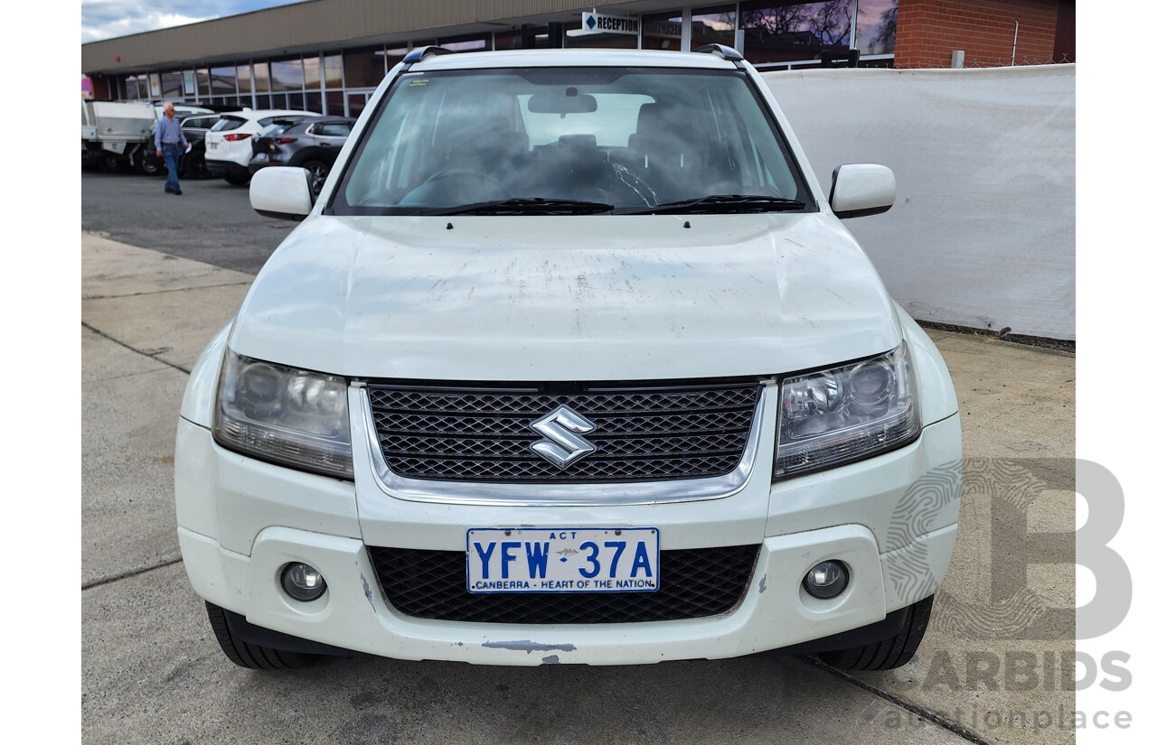 8/2009 Suzuki Grand Vitara (4x4) JT MY08 UPGRADE 4d Wagon White 2.4L