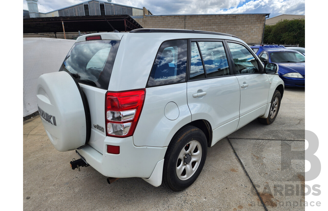 8/2009 Suzuki Grand Vitara (4x4) JT MY08 UPGRADE 4d Wagon White 2.4L