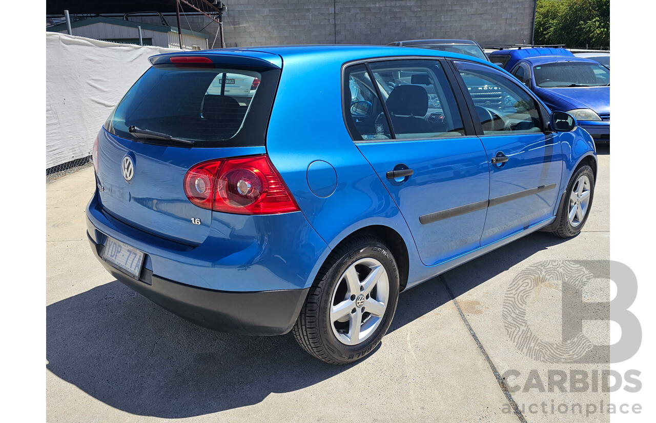 12/2004 Volkswagen Golf 1.6 Trendline 1K 5d Hatchback Blue 1.6L