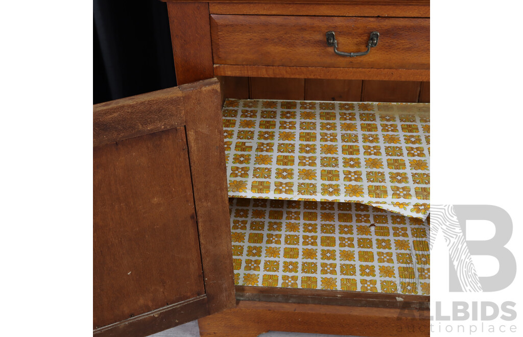 Edwardian Oak Silky Kitchen Buffet and Hutch