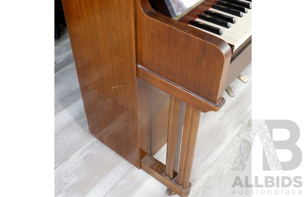 Beale Upright Piano