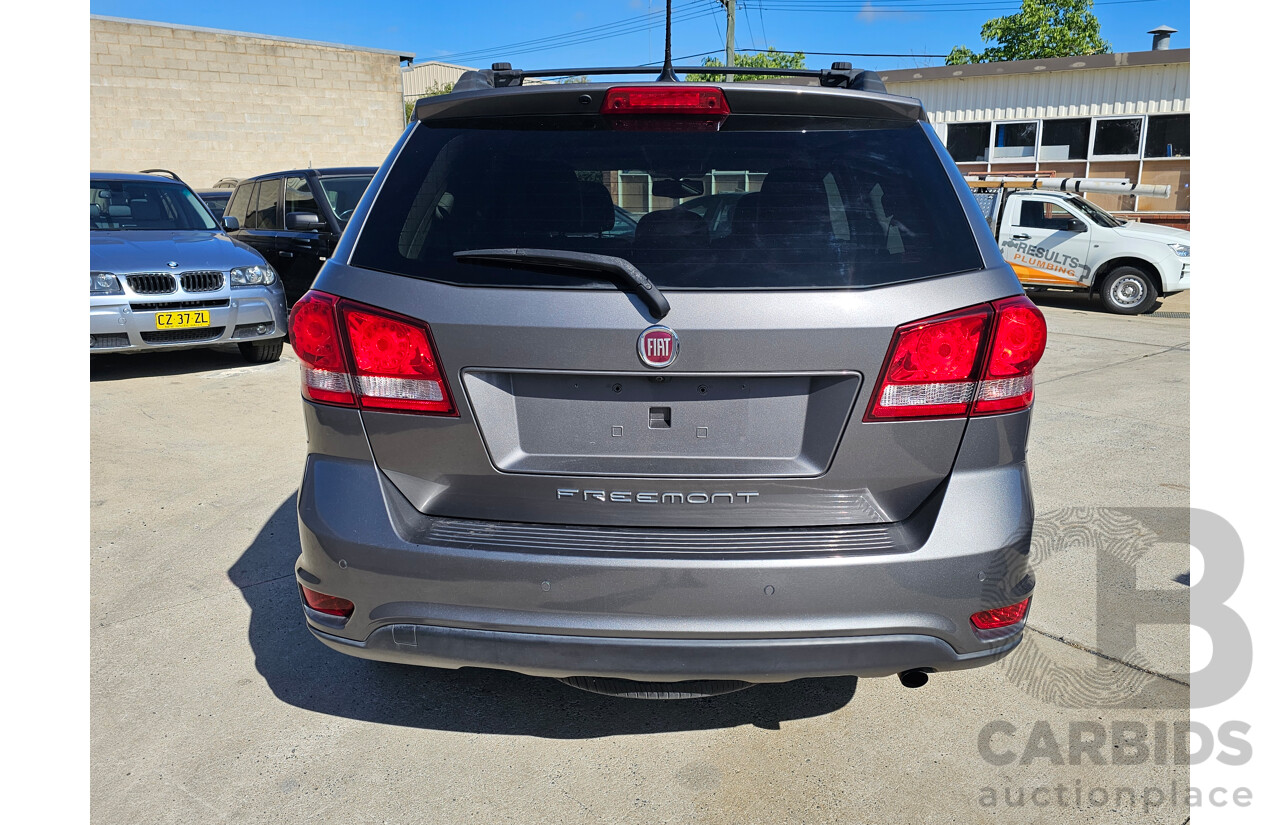 8/2013 Fiat Freemont Lounge JF 4d Wagon Grey 2.4L