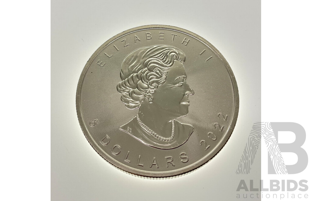 Canada 2022 QE2 Silver Five Dollar Coin .999