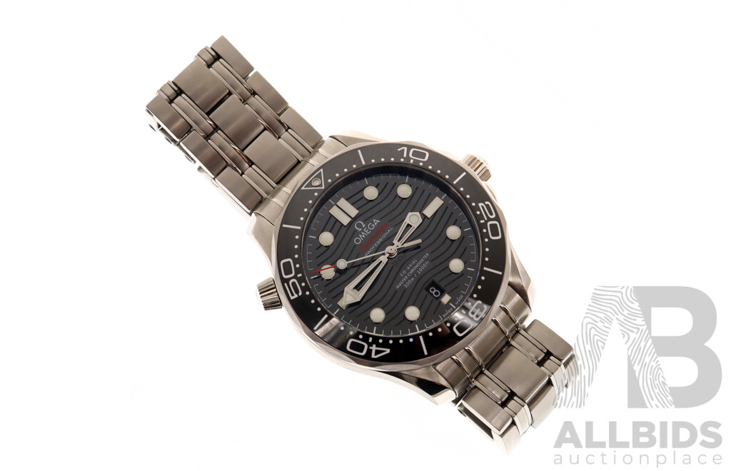 Omega Seamaster Diver 300m