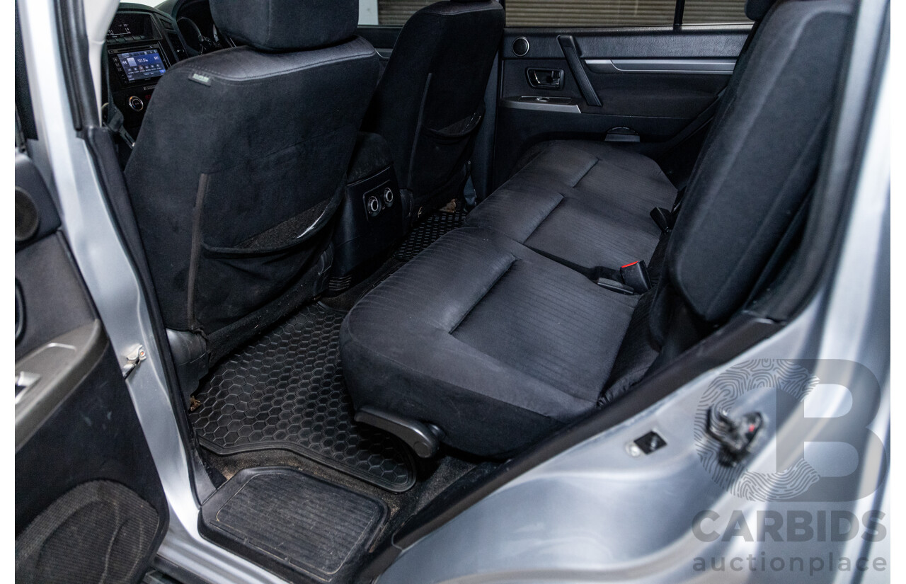 8/2012 Mitsubishi Pajero Platinum Edition NW MY12 4d Wagon Cool Silver Metallic Turbo Diesel 3.2L