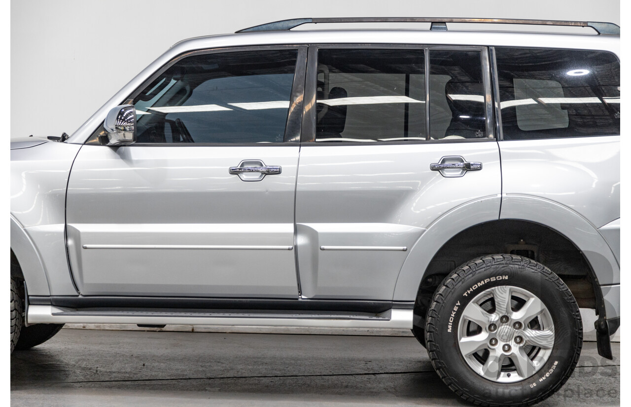 8/2012 Mitsubishi Pajero Platinum Edition NW MY12 4d Wagon Cool Silver Metallic Turbo Diesel 3.2L