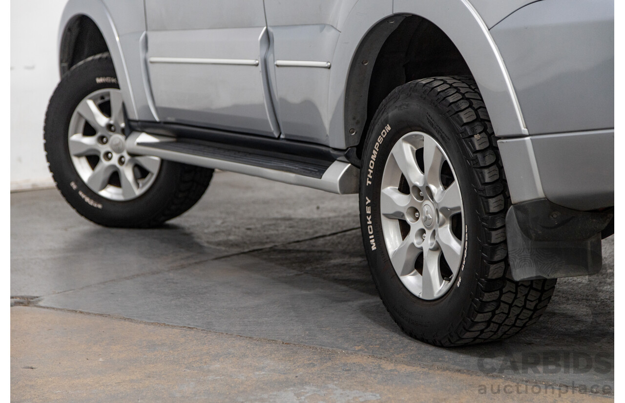 8/2012 Mitsubishi Pajero Platinum Edition NW MY12 4d Wagon Cool Silver Metallic Turbo Diesel 3.2L