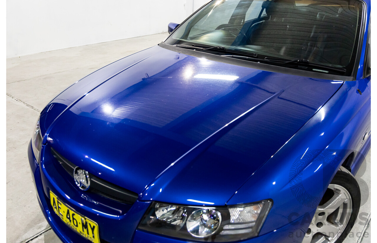 4/2005 Holden Commodore SV8 VZ 05 Upgrade 4d Sedan Impulse Blue Metallic V8 5.7L