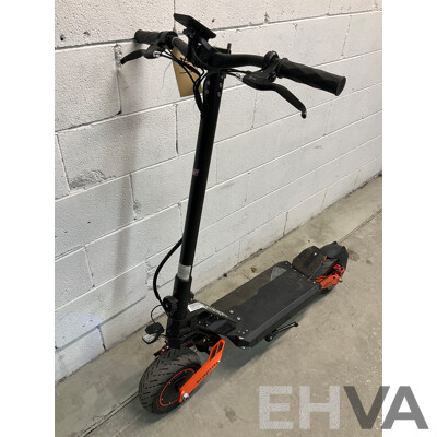 KUGOO Z-930 Electric Scooter
