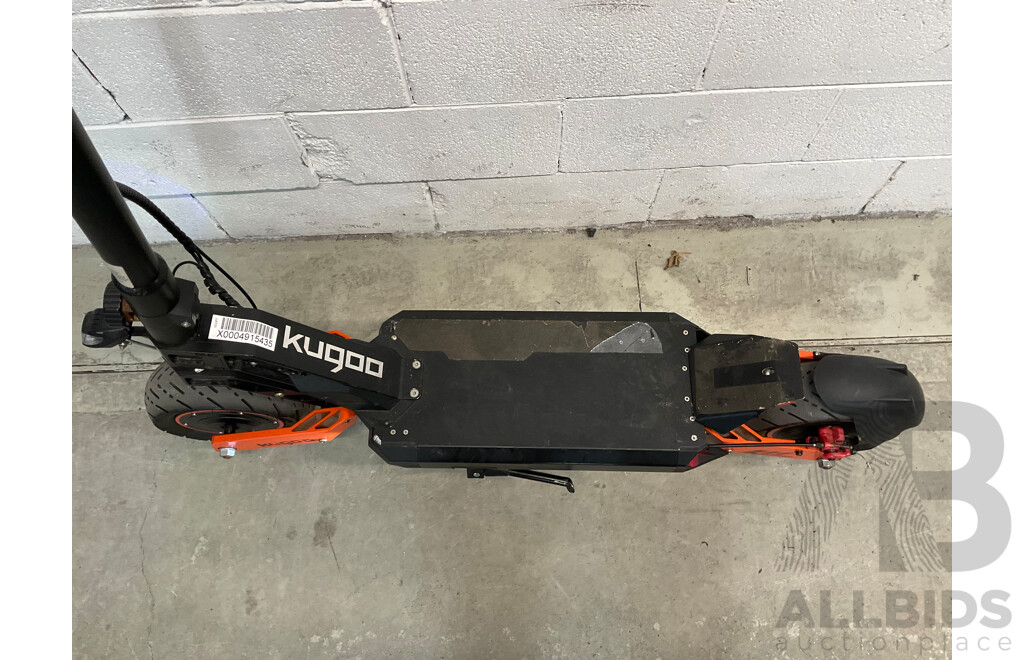 KUGOO Z-930 Electric Scooter