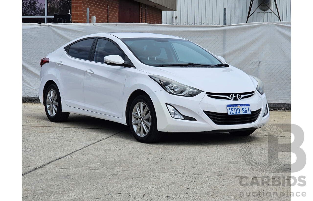 10/2014 Hyundai Elantra Trophy MD SERIES 2 (MD3) 4d Sedan White 1.8L