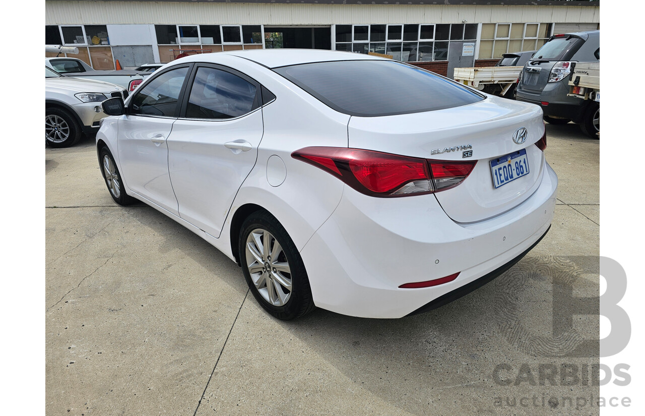 10/2014 Hyundai Elantra Trophy MD SERIES 2 (MD3) 4d Sedan White 1.8L