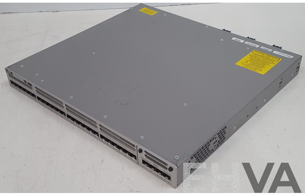 Cisco (WS-C3850-24XS-E) Catalyst 3850 XS 10G SFP+ 24-Port Fibre Switch
